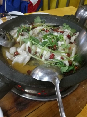 赤峰木蘭街烤魚店地址電話號碼-第1張圖片