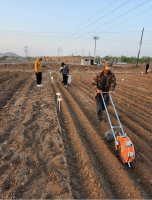 赤峰市谷子收割打捆電話號碼-第1張圖片
