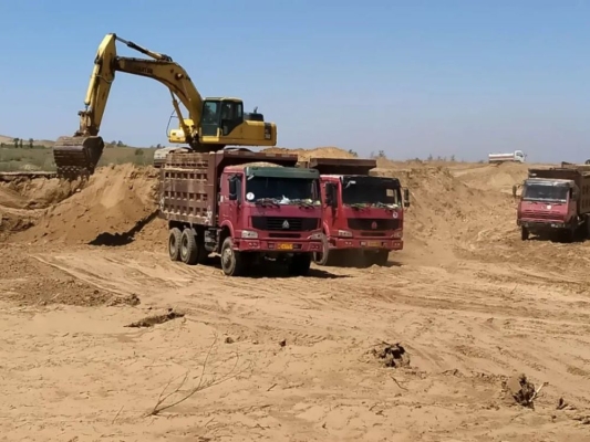 赤峰機(jī)場(chǎng)停車(chē)怎么收費(fèi)電話(huà)-第1張圖片