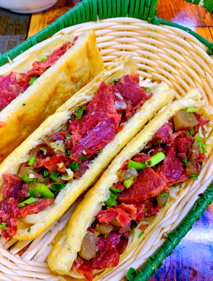 赤峰驢肉館電話-第1張圖片