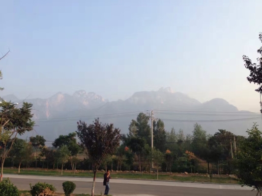 青島到赤峰貨車電話多少號-第1張圖片