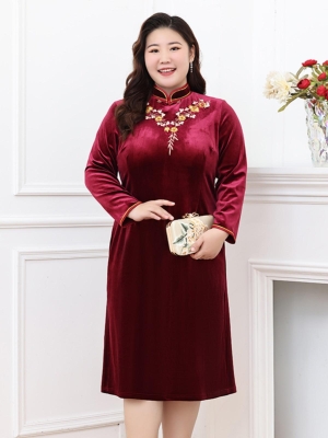 赤峰媽媽禮服出租店電話號碼-第1張圖片