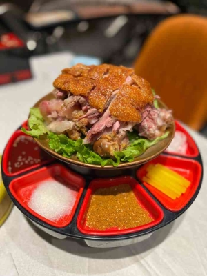 赤峰附近肘子店電話(huà)號(hào)碼多少-第1張圖片