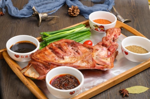 赤峰長(zhǎng)青公園老閆飯店電話號(hào)碼-第1張圖片