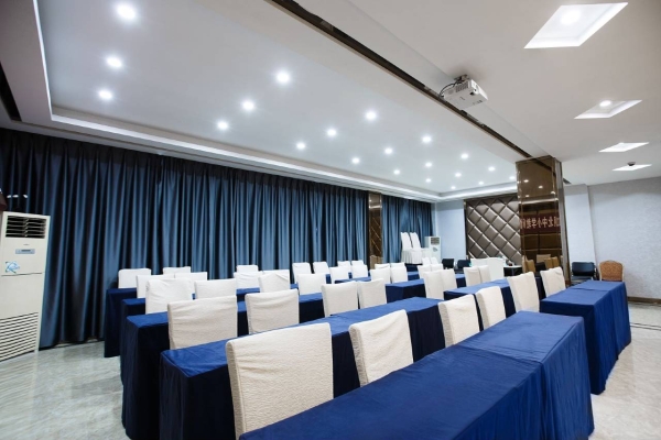 赤峰摩爾城餐飲店電話號碼-第1張圖片