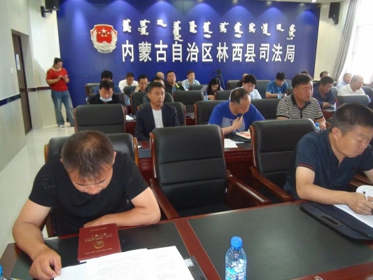 赤峰免費(fèi)的律師電話號(hào)碼是多少-第1張圖片