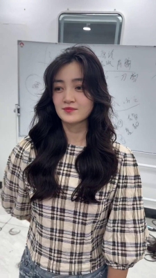 赤峰燙發(fā)大波浪店電話(huà)地址-第1張圖片