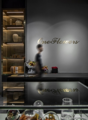 赤峰輕奢花店電話多少號(hào)-第1張圖片