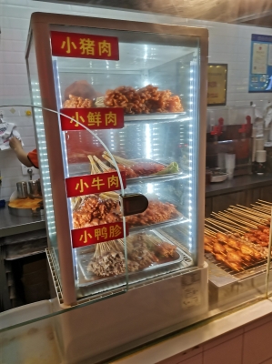 赤峰天山豬肉店電話地址是多少-第1張圖片