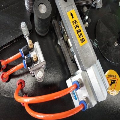 赤峰修封邊機(jī)電話號(hào)碼是多少-第1張圖片