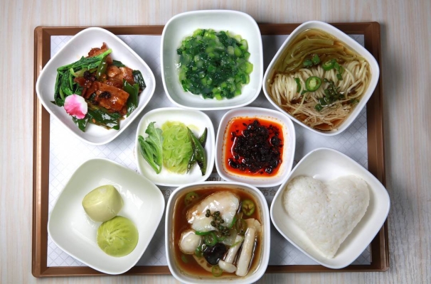 赤峰青島公務(wù)艙酒店電話號碼-第1張圖片