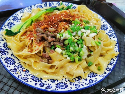 赤峰油潑面面館電話地址查詢-第1張圖片