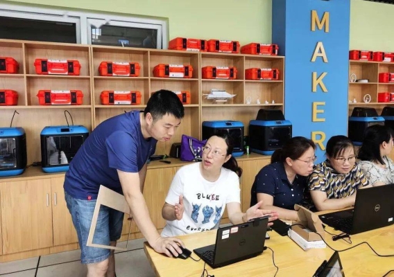 赤峰創(chuàng)客街舞培訓(xùn)學(xué)校電話號(hào)碼-第1張圖片