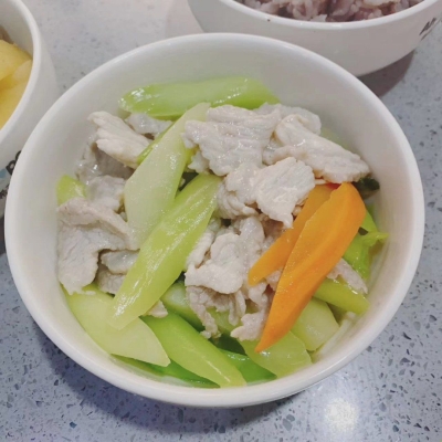 赤峰送上門月子餐電話號碼-第1張圖片