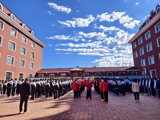 赤峰市天山一中-第1張圖片