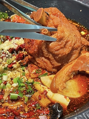 赤峰道牛排店電話號碼多少-第1張圖片