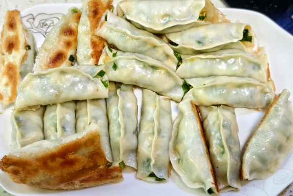 赤峰新華飯店盤絲餅電話號碼-第1張圖片