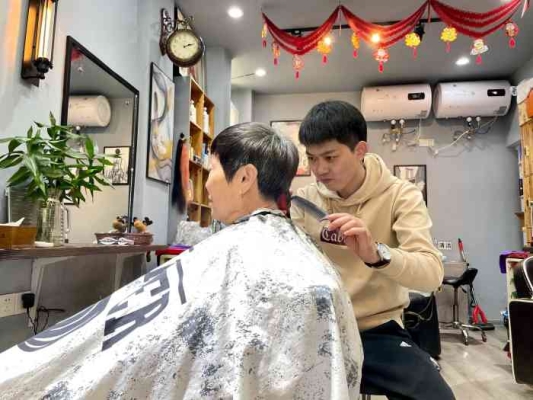 赤峰市剪發(fā)推薦地方電話號碼-第1張圖片