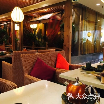 赤峰椰子四季酒店電話號碼-第1張圖片