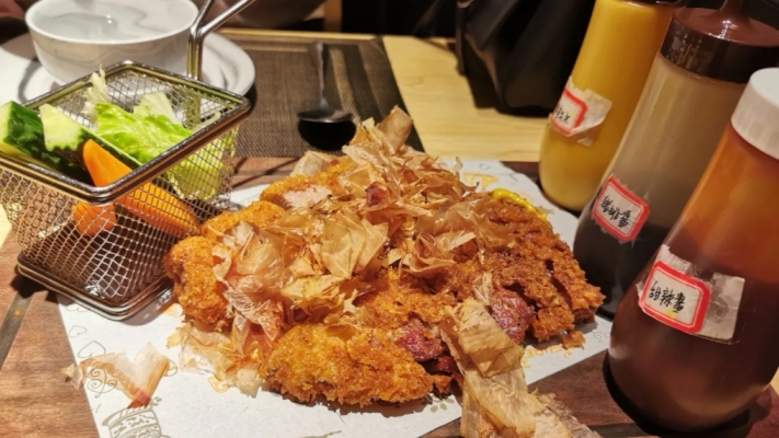 私房辣串赤峰新城店電話多少-第1張圖片