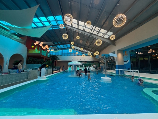 赤峰水云間洗浴中心電話號(hào)碼-第1張圖片