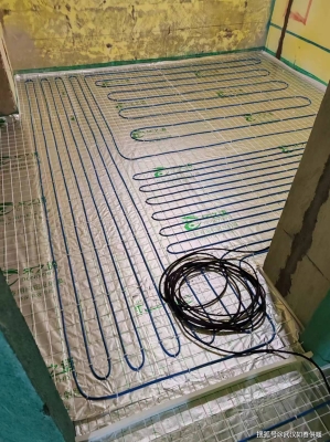 赤峰某小區(qū)地暖維修電話是多少-第1張圖片