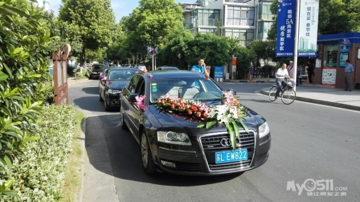 赤峰q7婚慶車隊(duì)電話號碼-第1張圖片