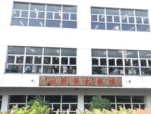 赤峰大排檔拍照電話(huà)號(hào)碼-第1張圖片