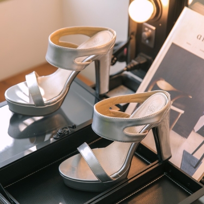 赤峰好百年鞋業(yè)電話號碼-第1張圖片