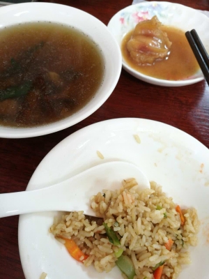 赤峰伊順齋牛肉館電話號碼-第1張圖片