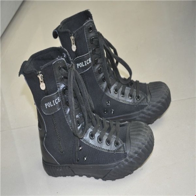 赤峰賣作戰(zhàn)靴的地方電話號碼-第1張圖片