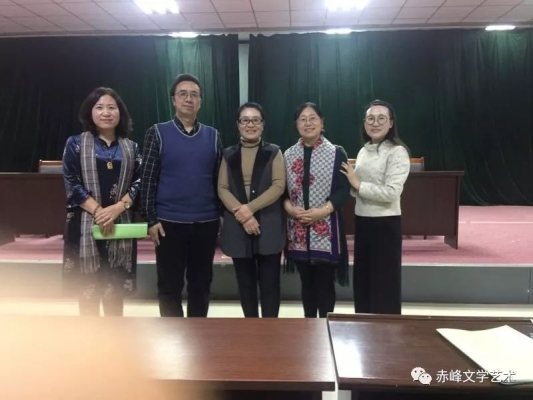 赤峰作家協(xié)會(huì)電話地址是多少-第1張圖片