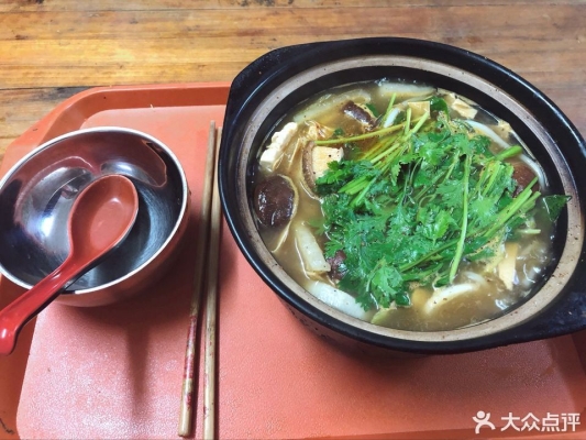 赤峰振興小區(qū)麻辣燙電話號碼-第1張圖片