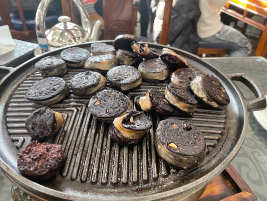 赤峰昭烏達(dá)卷餅店電話號碼-第1張圖片