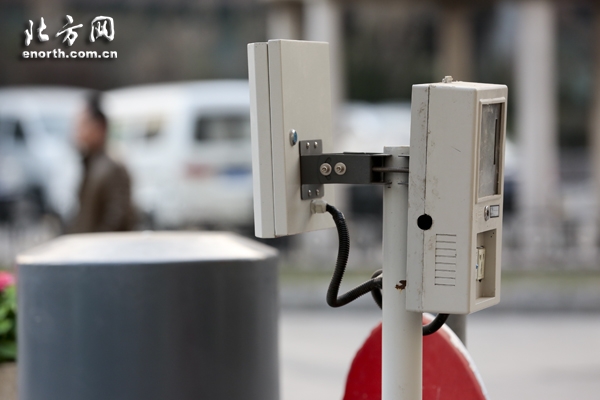 赤峰人形道閘廠家電話號(hào)碼-第1張圖片