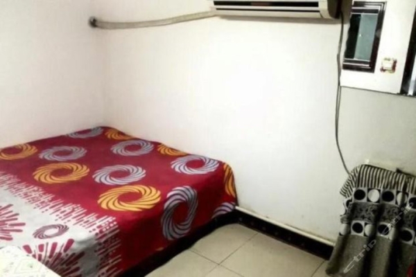 赤峰平莊衣服直播間電話號(hào)碼-第1張圖片