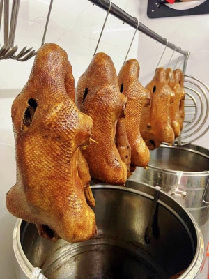 赤峰市熏鵝店鋪電話號(hào)碼-第1張圖片