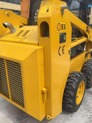 赤峰滑移裝載機(jī)租賃電話(huà)號(hào)碼-第1張圖片