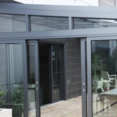 赤峰玻璃折疊門(mén)維修電話號(hào)碼-第1張圖片