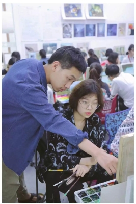 赤峰欒樹畫室電話地址查詢號碼-第1張圖片