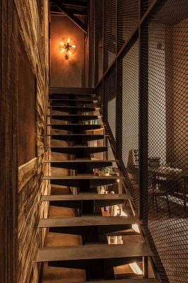 赤峰風(fēng)度假發(fā)廊電話地址查詢-第1張圖片