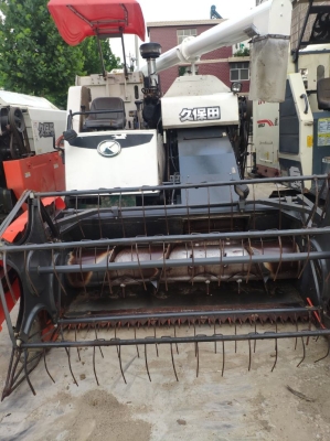 赤峰進(jìn)口收割機(jī)銷(xiāo)售電話(huà)號(hào)碼-第1張圖片