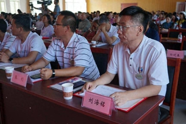 赤峰飯店協(xié)會官網(wǎng)首頁電話號碼-第1張圖片