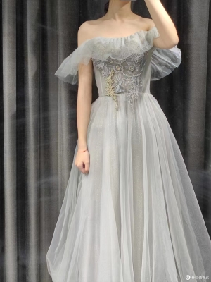 赤峰伴娘工作室招聘電話號碼-第1張圖片