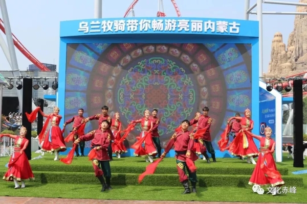 內(nèi)蒙赤峰教育局投訴電話是多少-第1張圖片