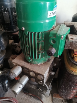 赤峰收廢品的電話號(hào)碼是多少-第1張圖片