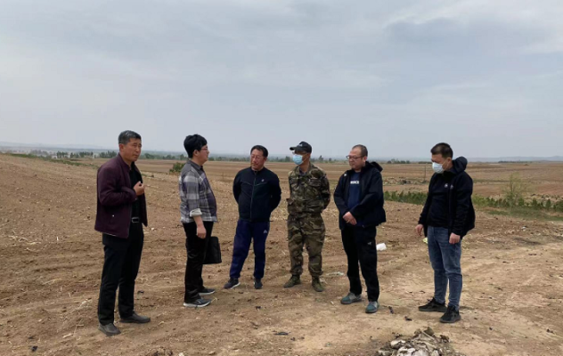 赤峰裝玉米工人電話號碼查詢-第1張圖片