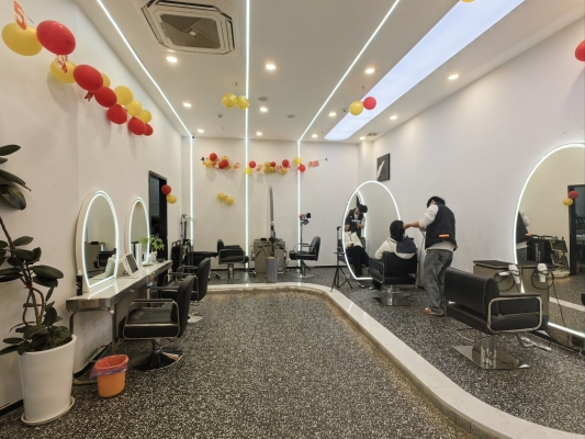 美年華美發(fā)赤峰店電話地址-第1張圖片