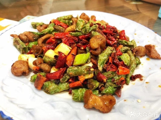 赤峰小新地?zé)镜觌娫捥柎a-第1張圖片