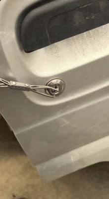 赤峰市松山區(qū)開鎖電話-第1張圖片